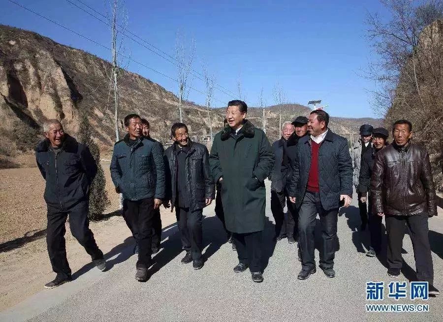 On the morning of February 13th, 2015, the Supreme Leader visited the villagers in Liangjiahe Village, Wen 'anyi Town, Yanchuan County, Yan 'an City, and conducted field research on poverty alleviation in the old district. Xinhua News Agency reporter Lan Hongguang photo
