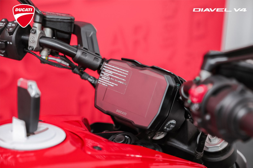 Ducati; The great devil; V4 Devil; DIAVEL; ducati; Motorcycle; large displacement