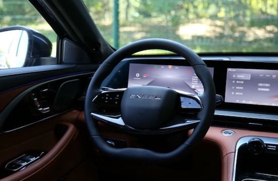 Add color scheme and paddle shifter, static experience 2025 Lingyun _fororder_image005