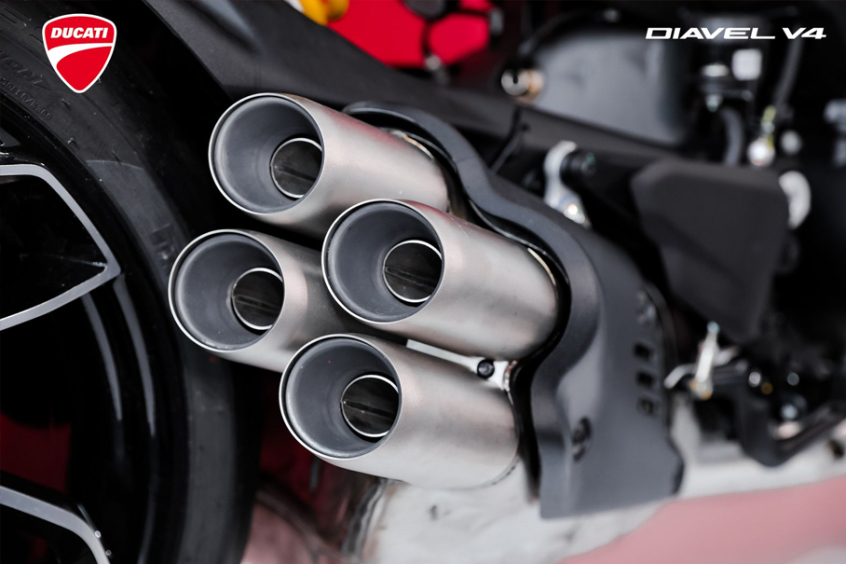 Ducati; The great devil; V4 Devil; DIAVEL; ducati; Motorcycle; large displacement