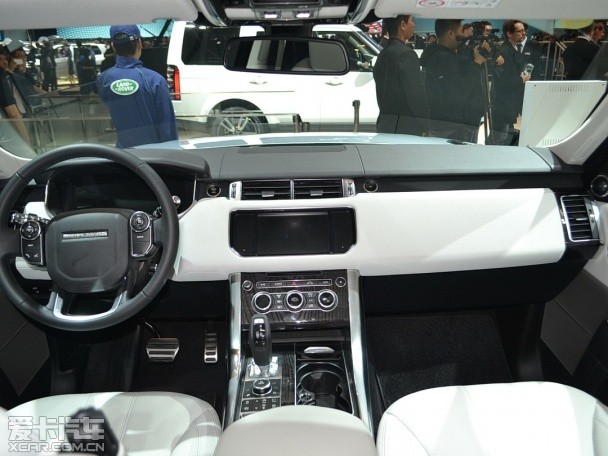 Land Rover 2014 Range Rover Sport Hybrid