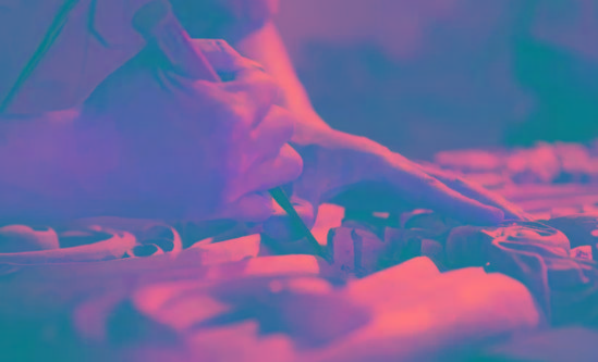 The prosperity of the family is inseparable from the inheritance from generation to generation.